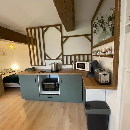 بيت للعطل Le Petit Eucalyptus - Cozy - Wifi - Dog Friendly Montaudin